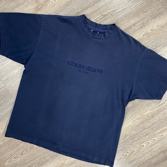 ❌SOLD❌ Vintage Guess Jeans USA Shirts - Picture 2 of 4